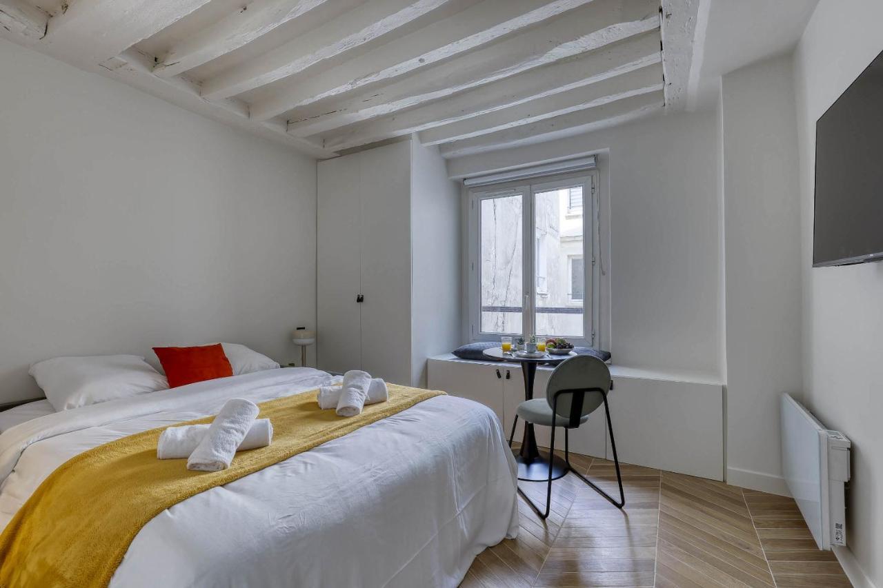 New And Designed Well Equipped - Heart Of 2 Paris